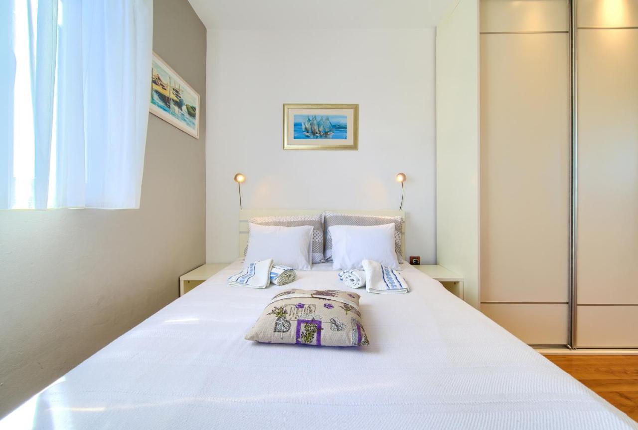 Studio Apartment Vesna Krk Town Zewnętrze zdjęcie