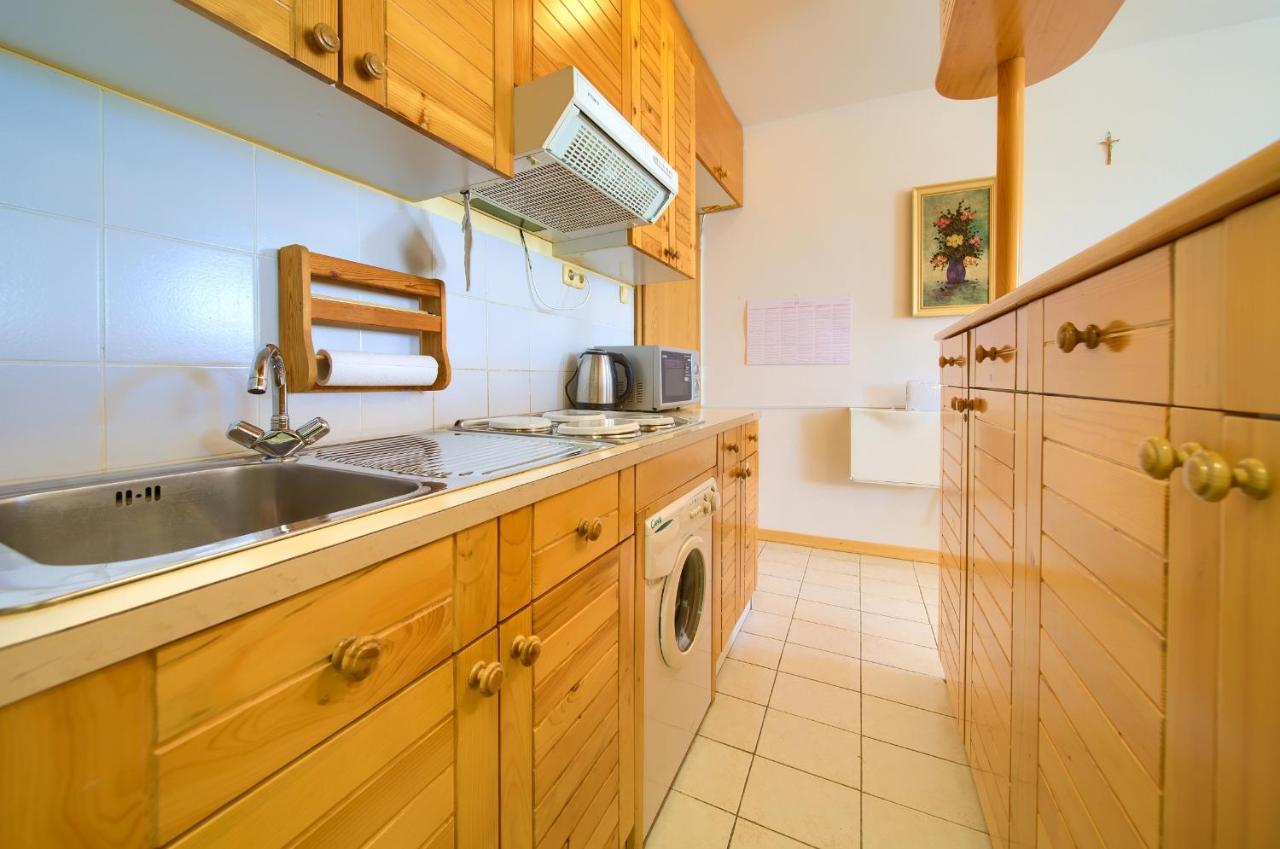 Studio Apartment Vesna Krk Town Zewnętrze zdjęcie