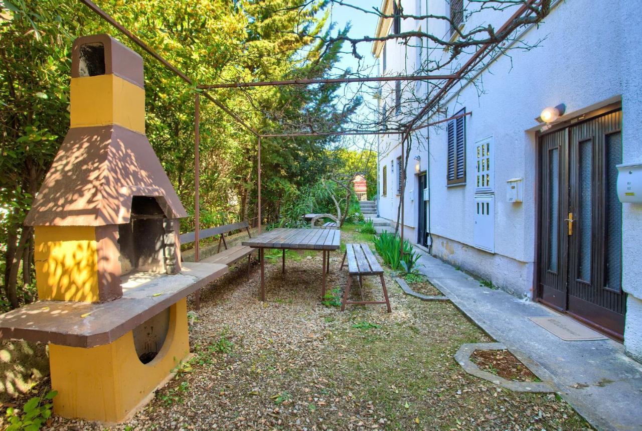 Studio Apartment Vesna Krk Town Zewnętrze zdjęcie